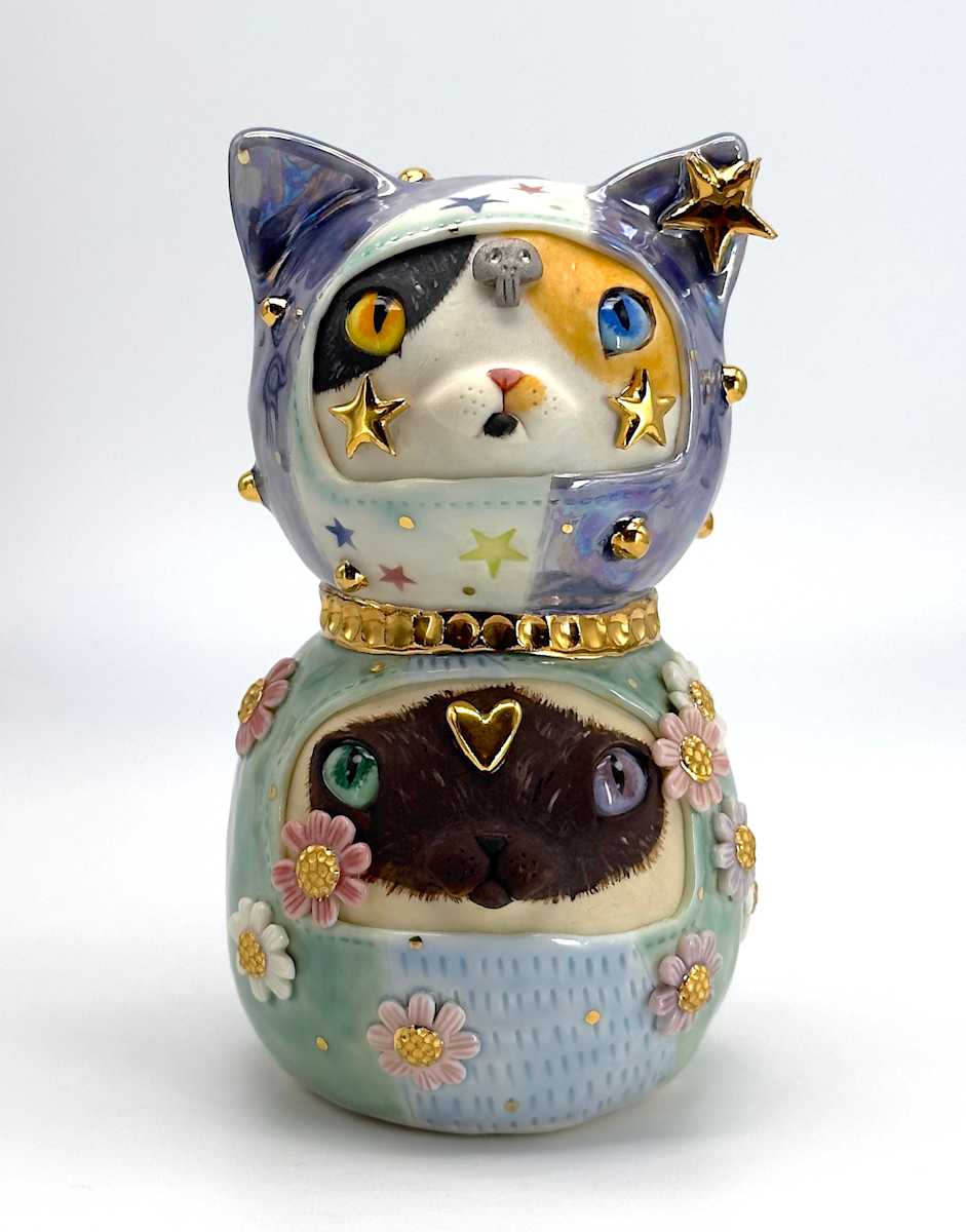 Very Different by Ryoko Rio, Image 1.