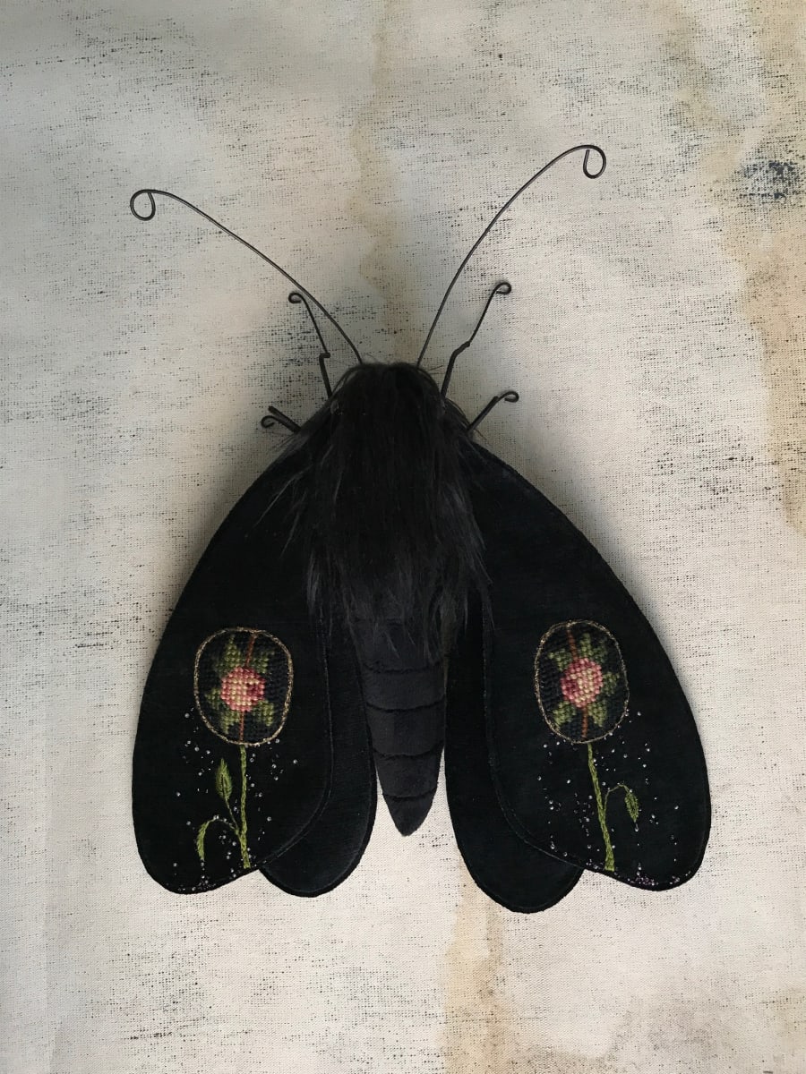 Quaintrelle V by Larysa Bernhardt 