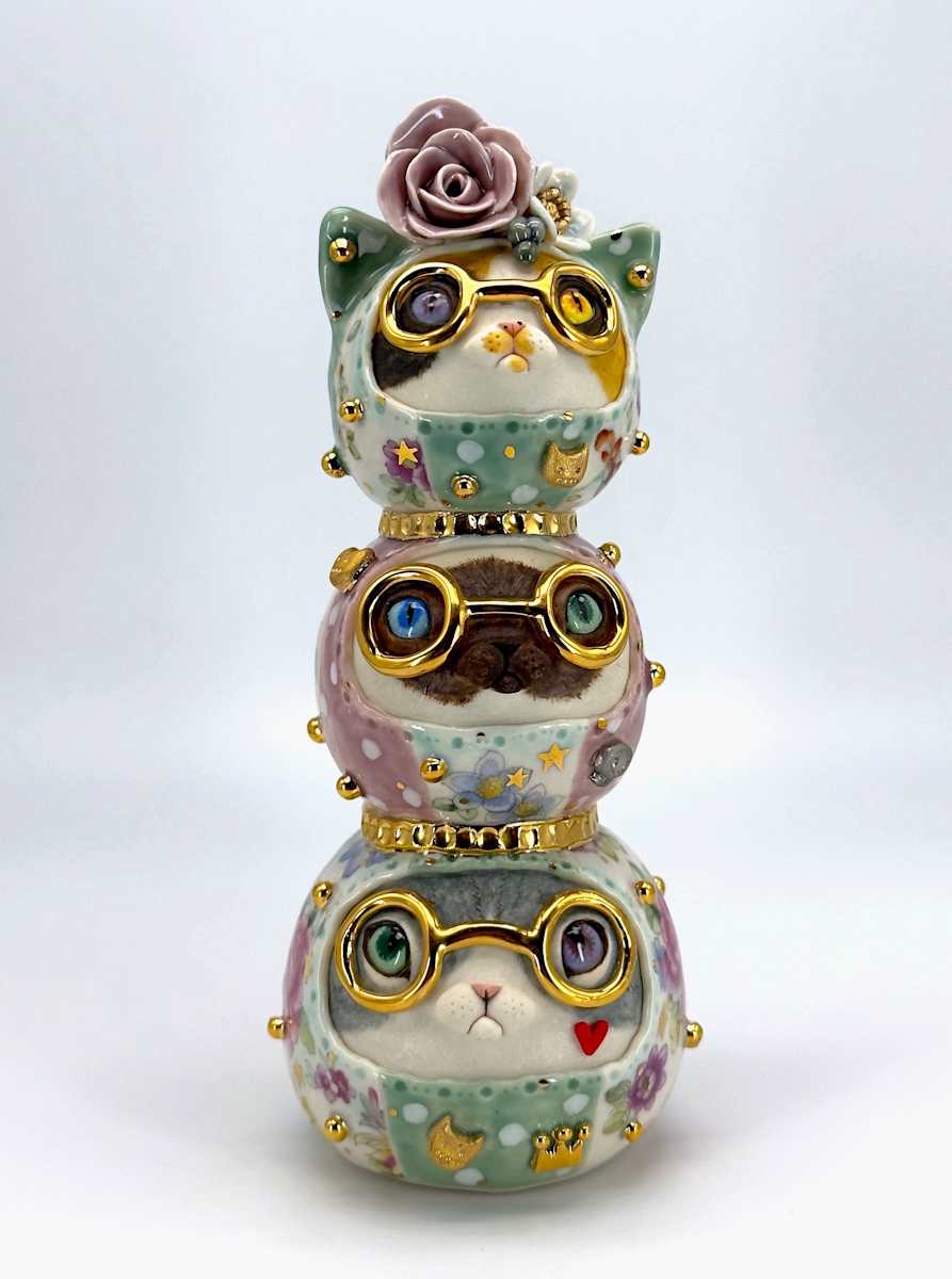 Observation by Ryoko Rio, Image 1.