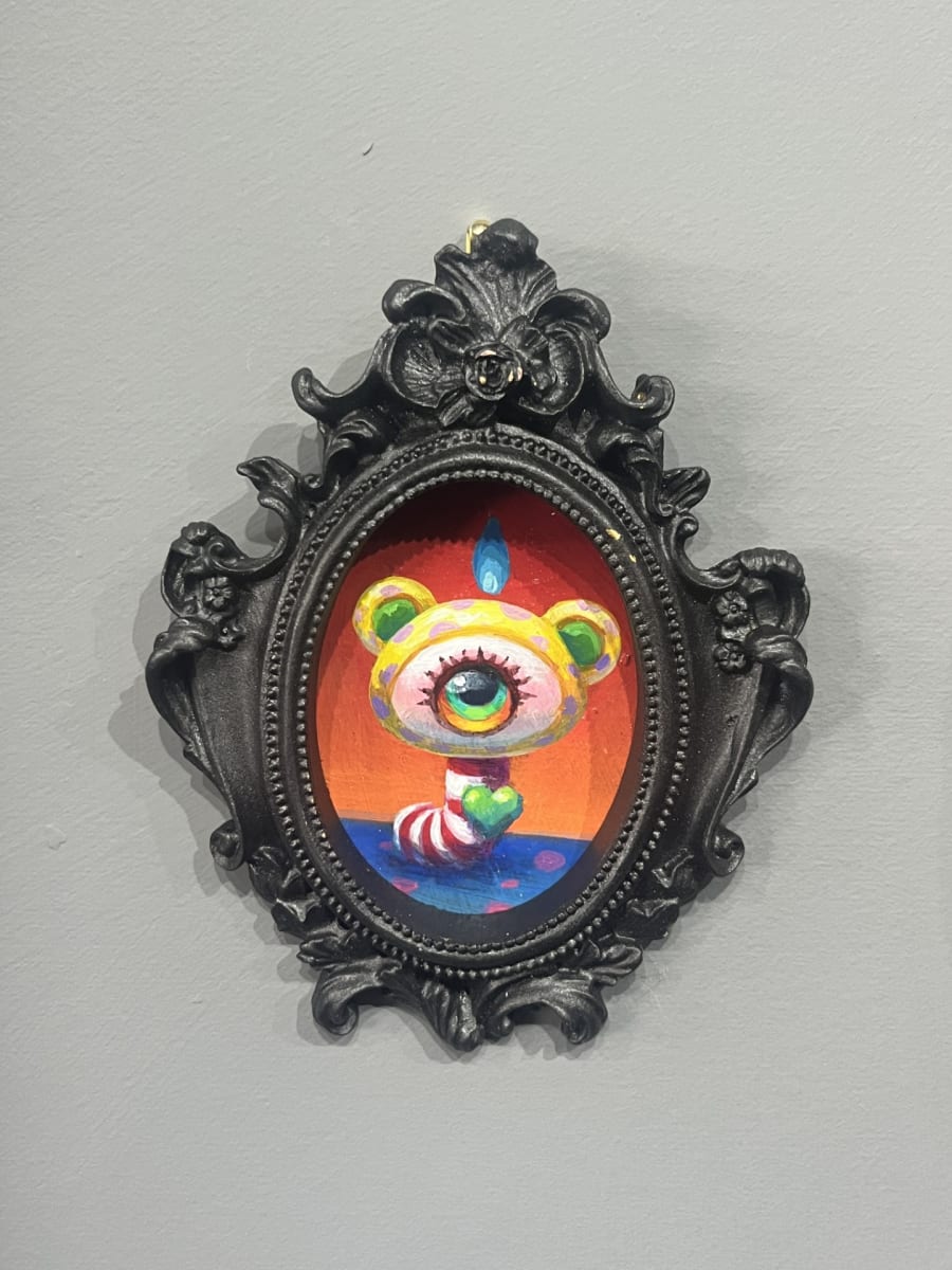 Tiny 11 by Yoko d'Holbachie, Image 1.