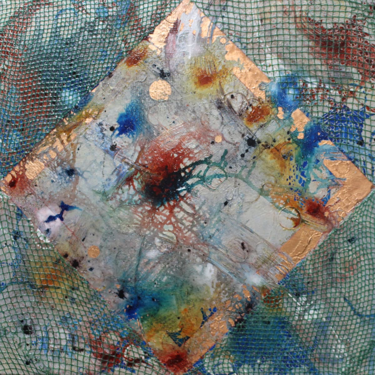 Contained/chimère by Karen Blanchet 