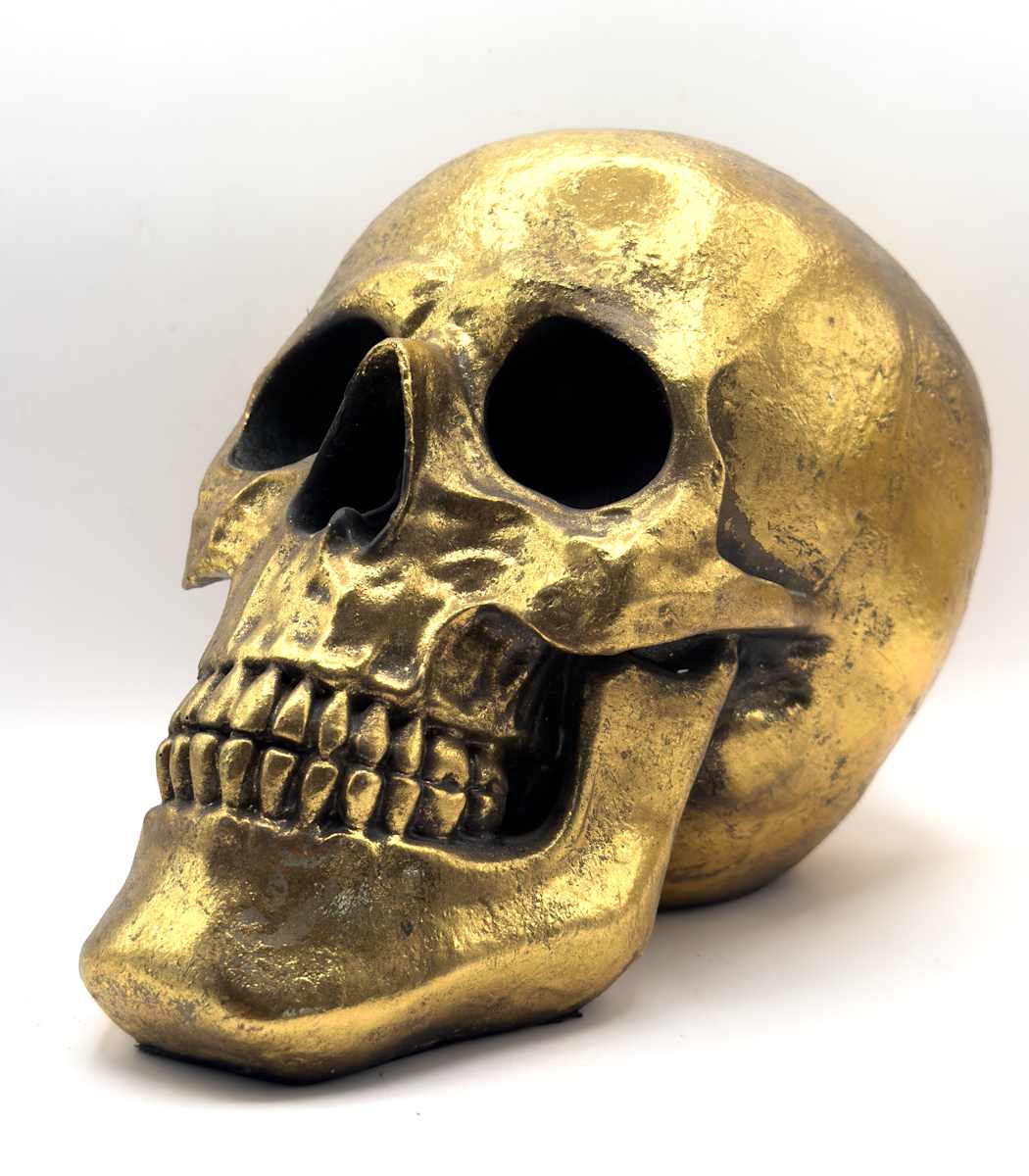 Gold skull 