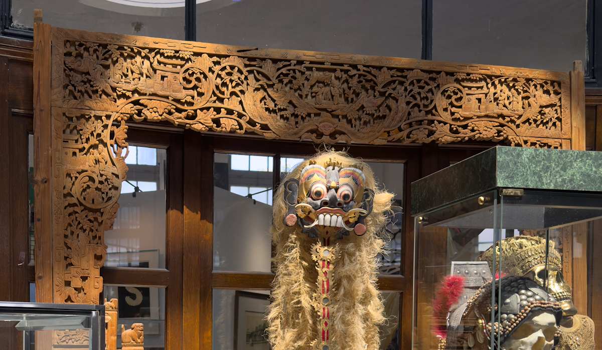 Large wood carved wall piece 