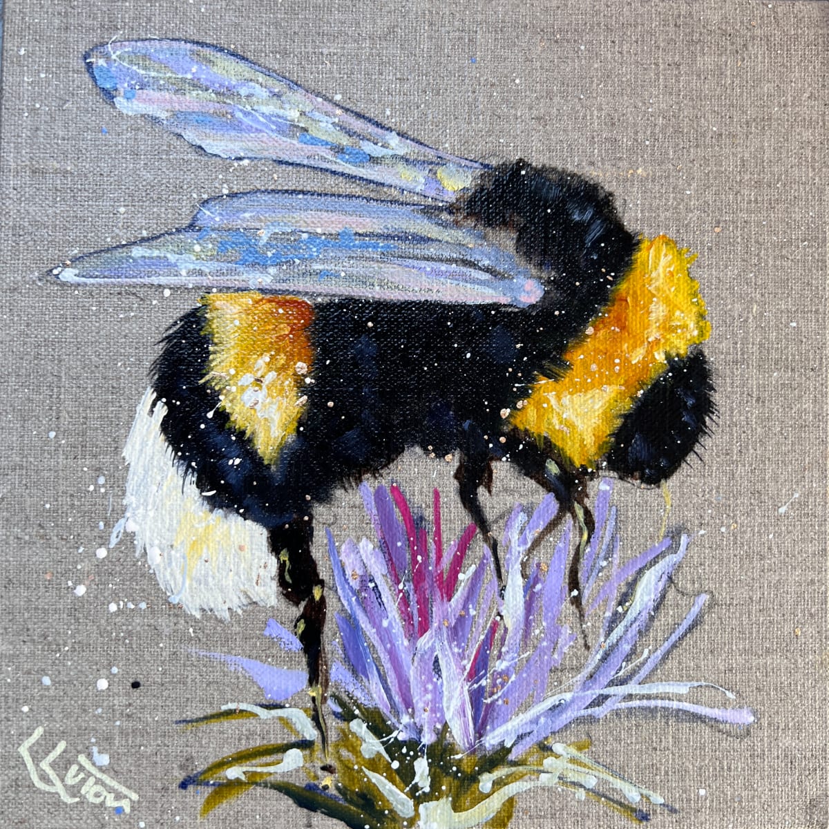 Little bee by Louise Luton 