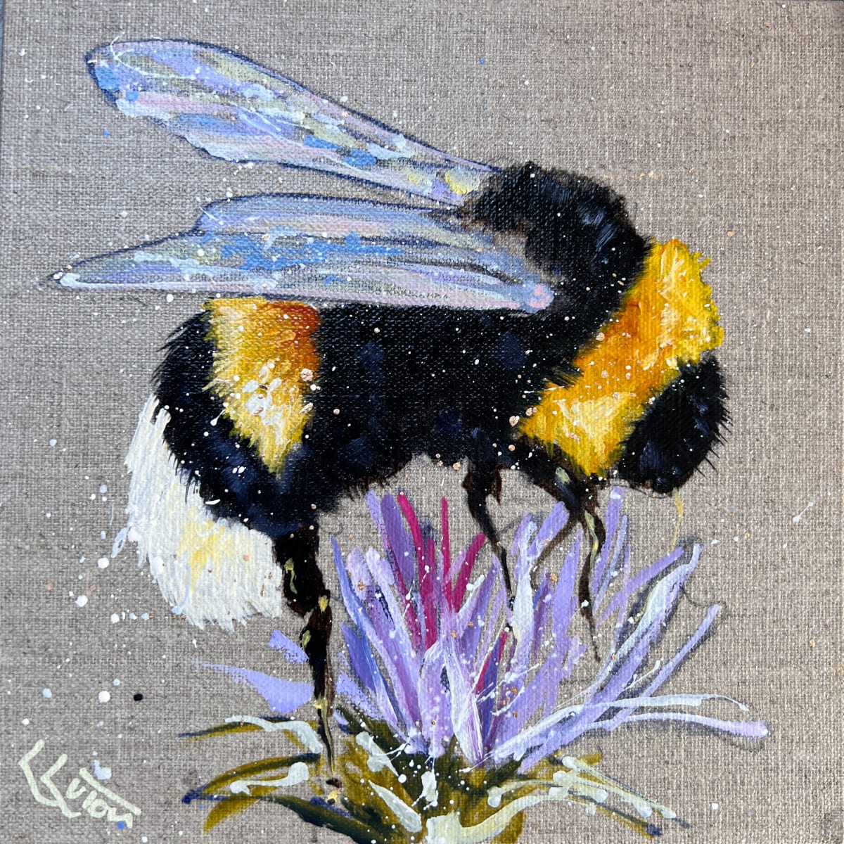 Little bee by Louise Luton 