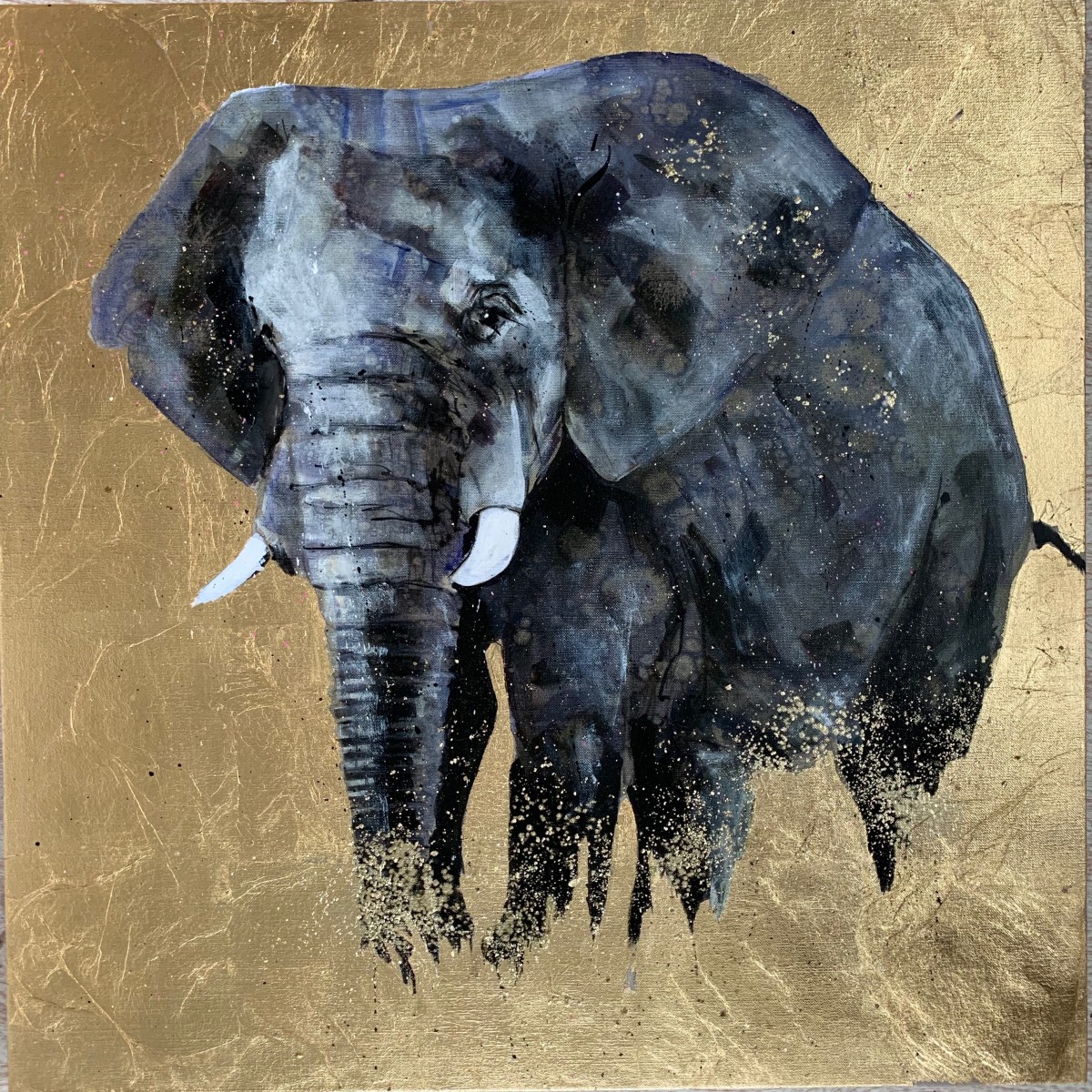 Akachi by Louise Luton 