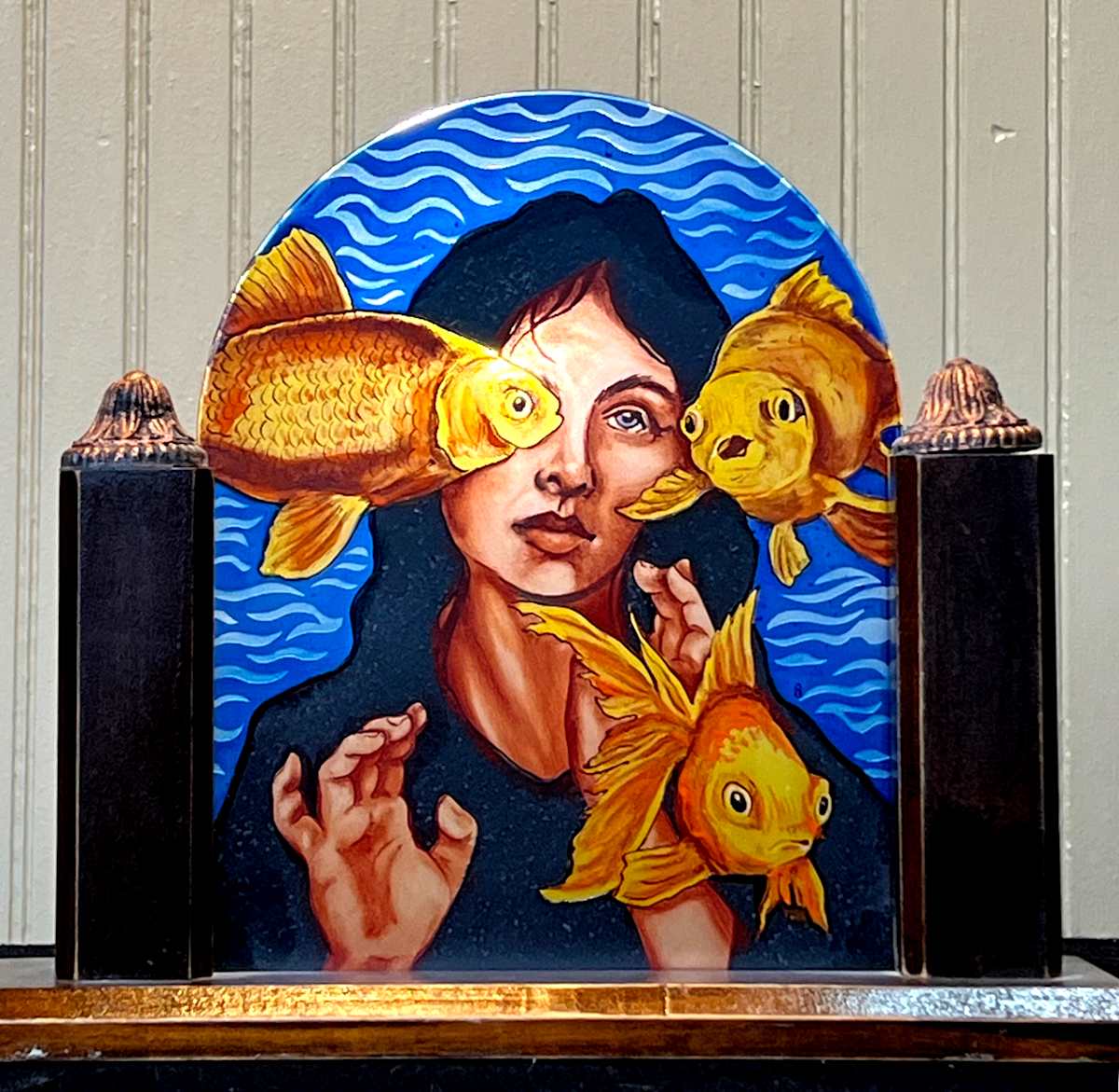 Fishy Fishy Fish by Sean Michael Felix  Image: Fire painted glass in bespoke wood stand