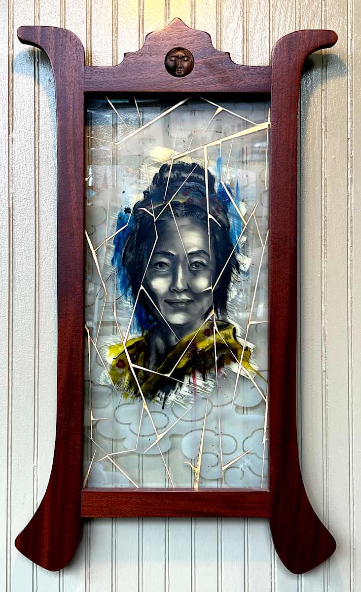 Kintsugi by Sean Michael Felix  Image: Reverse painted and gilded glass with bespoke wood frame.