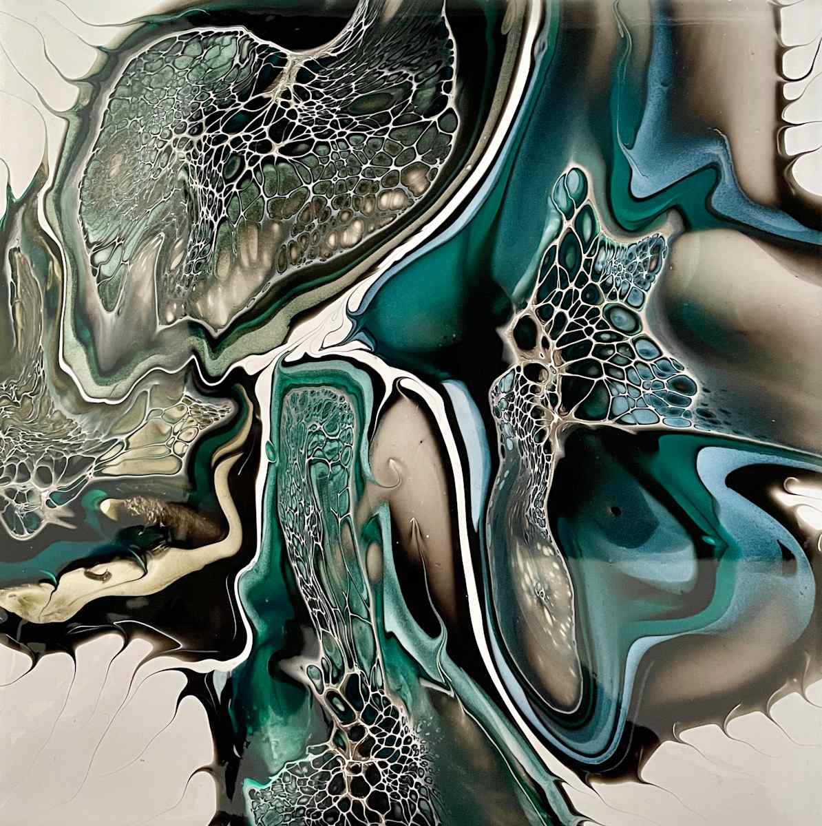 Emerald Burst by Martin Relton  Image: Emerald Burst