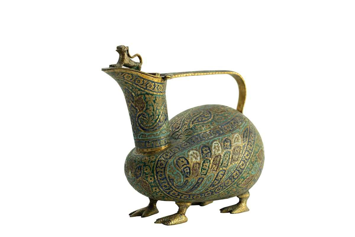 Enamelled ewer, Image 2.