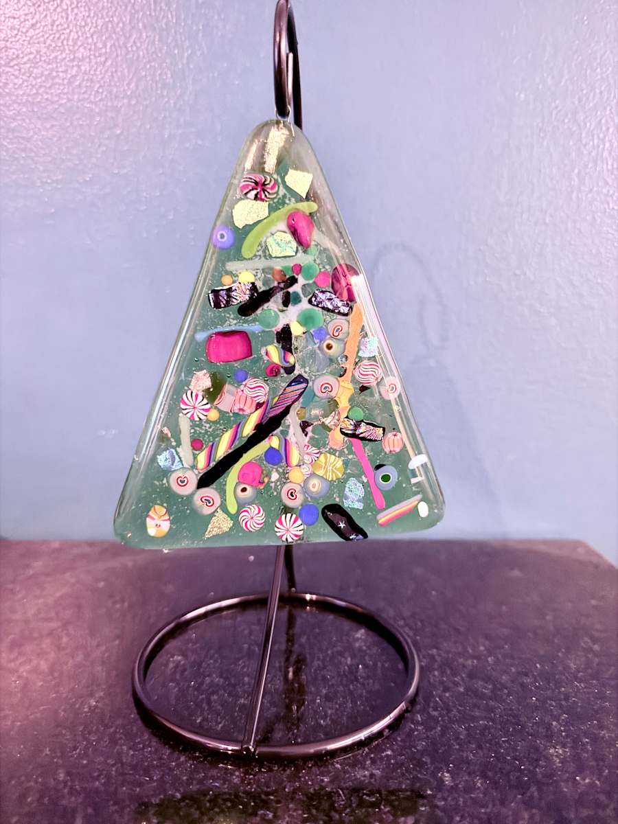 Christmas ornament 4 by Susan Mason, Image 3.