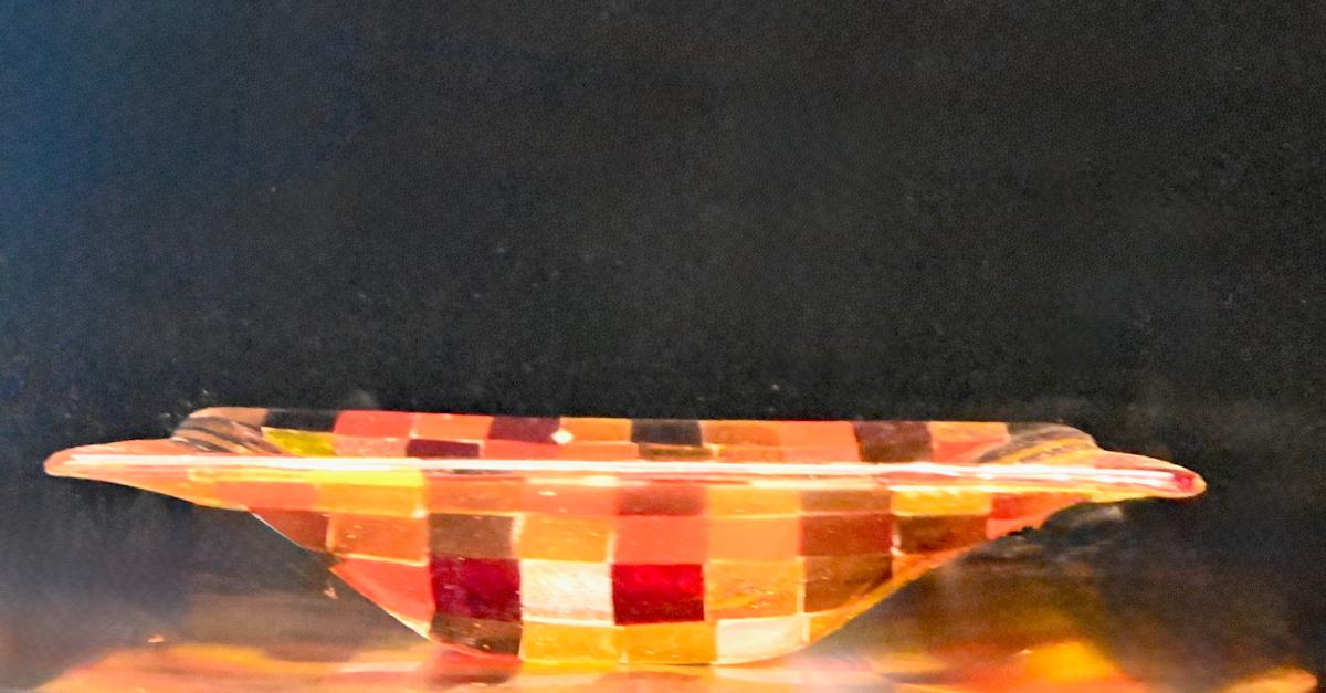 Amber Light by Susan Mason  Image: side view