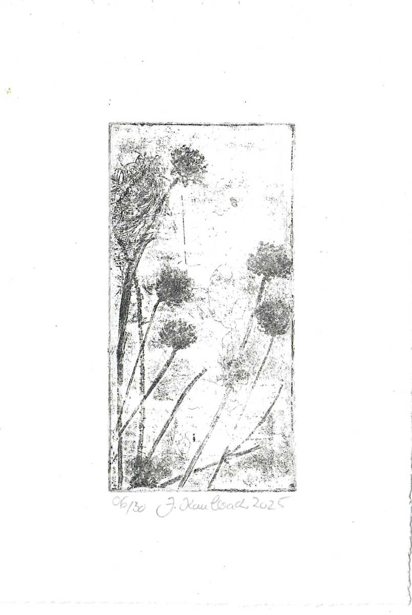 Petite fleure 6/25 by Julia Kaulbach, Image 1.