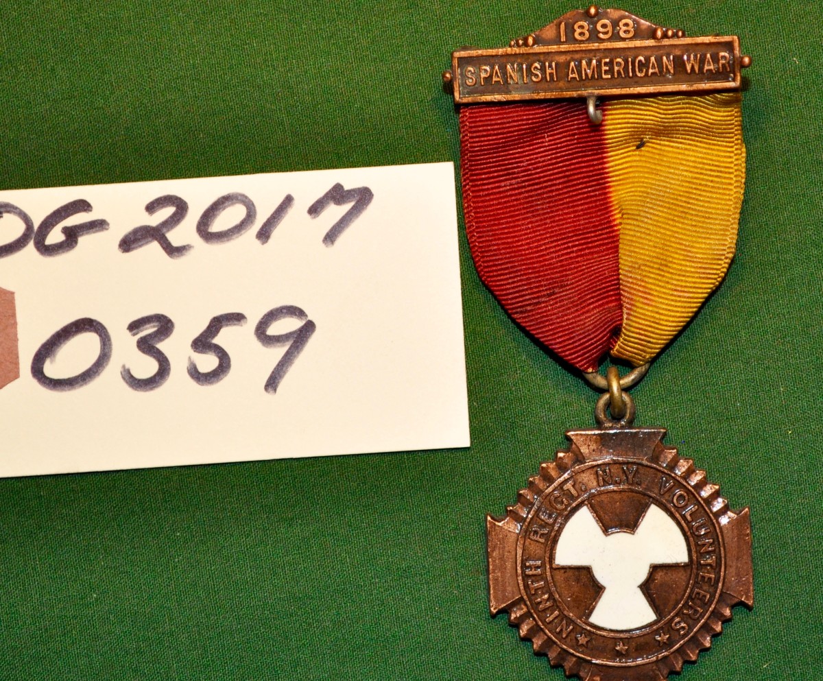 9th Regiment Volunteers Spanish American War Medal 