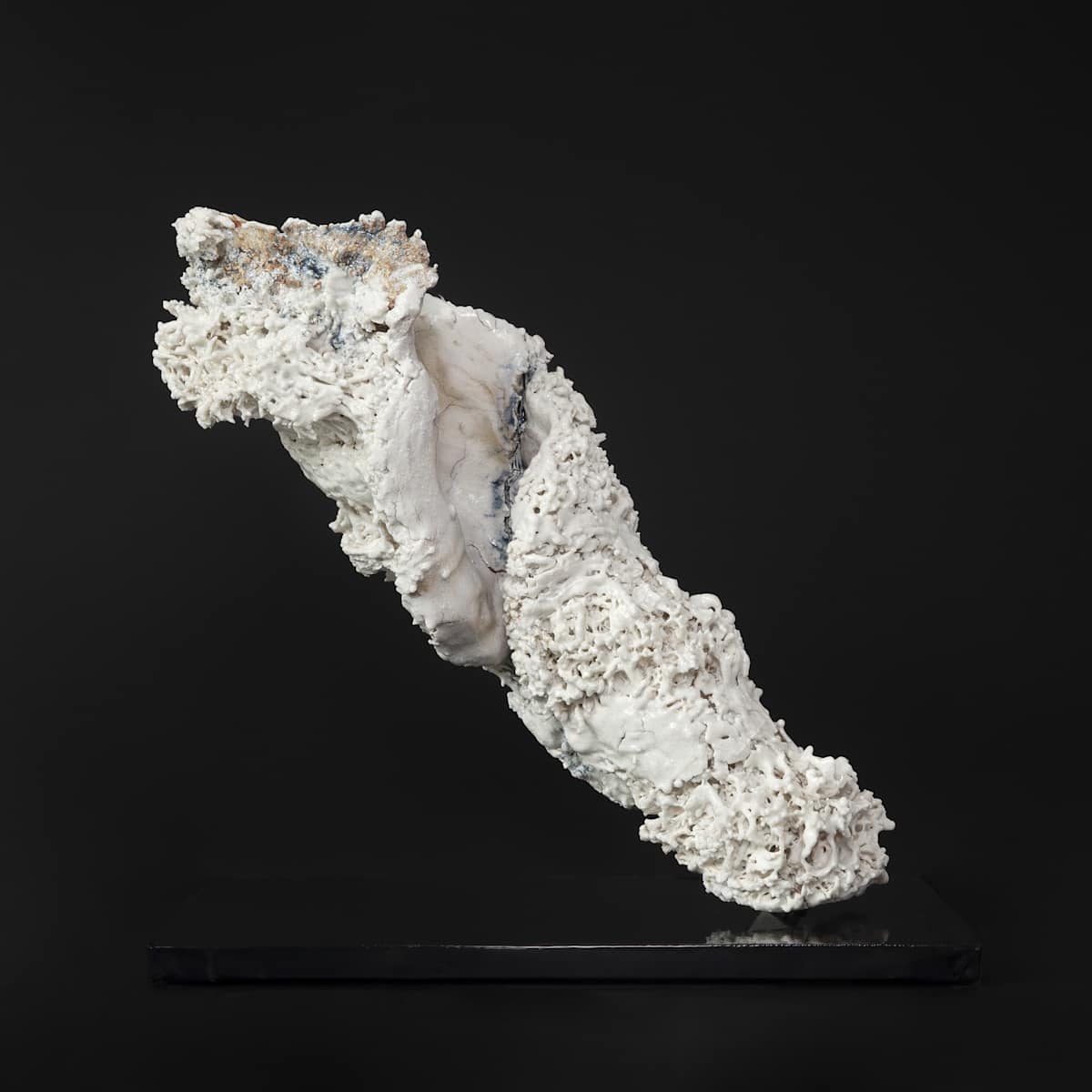 Sans Titre by Asmae Laraqui 