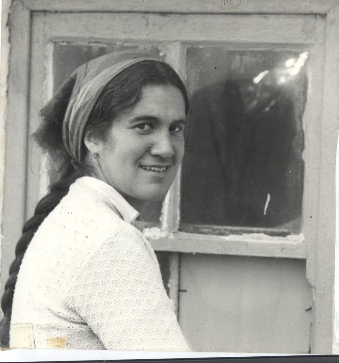 Standing at the window: A Memoir of my life on Inisheer, Aran Islands. 1975 to 1979. by Anita Inez White  Image: Here I am at age 22 living a quiet retired life on a remote island far away.