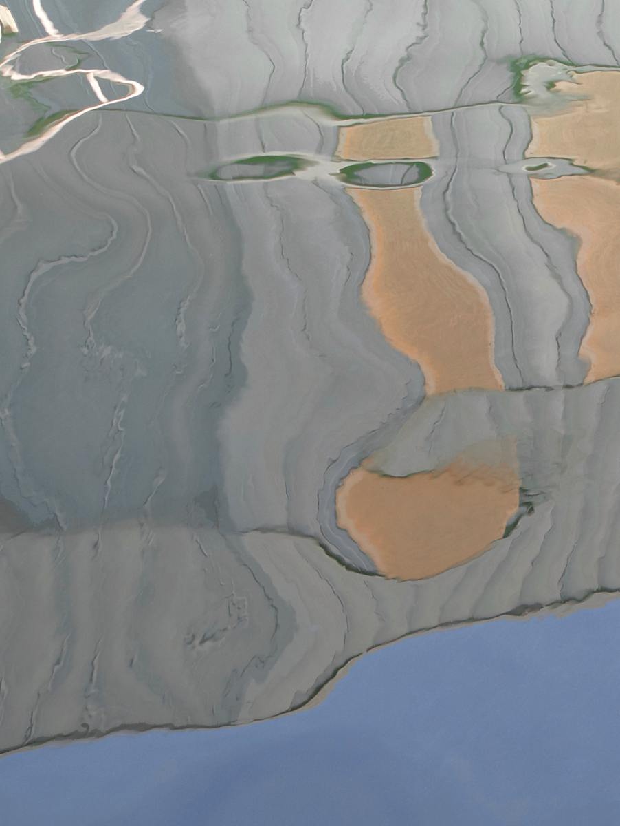 The Sea Can See by Barbara Brenner 