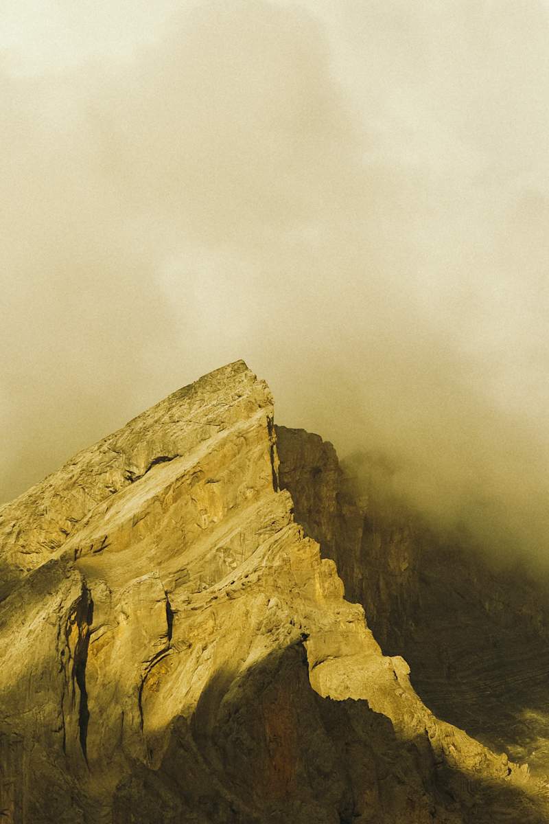 Unveiled Clarity by Stella Gommans  Image: Edition of 10 + 2AP