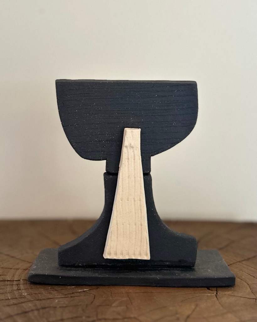 Holding by Carla Roth 