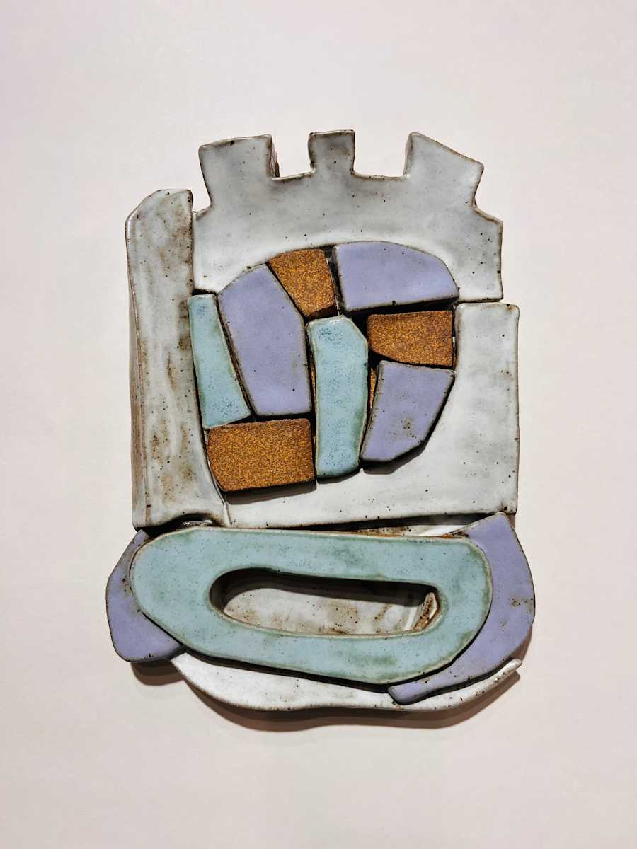 Oval by Kate Lawless  Image: Ceramic wall piece