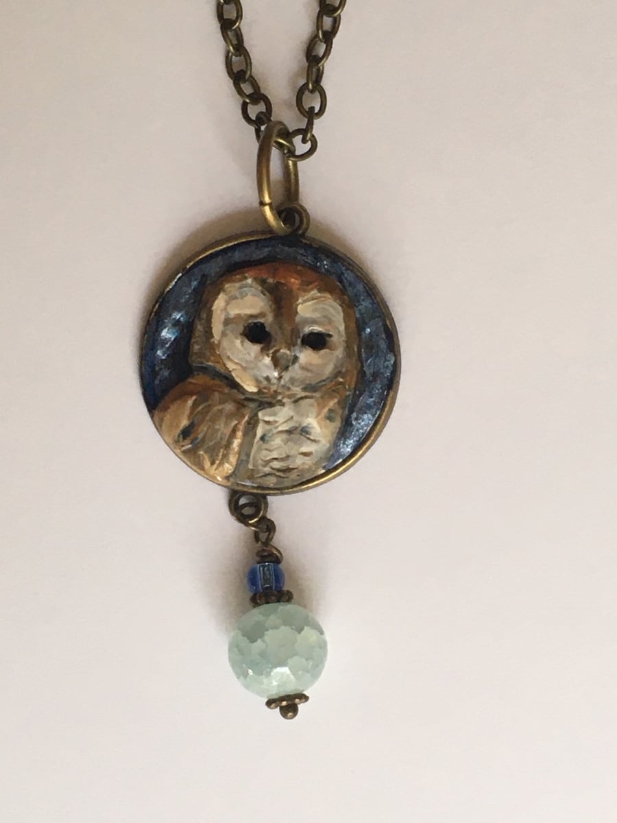 Owl with bobble necklace, Image 1.