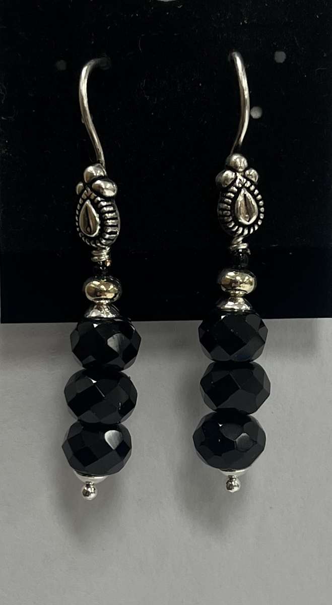 #1279 Black Onyx Earring by Sue Broadway, Image 2.