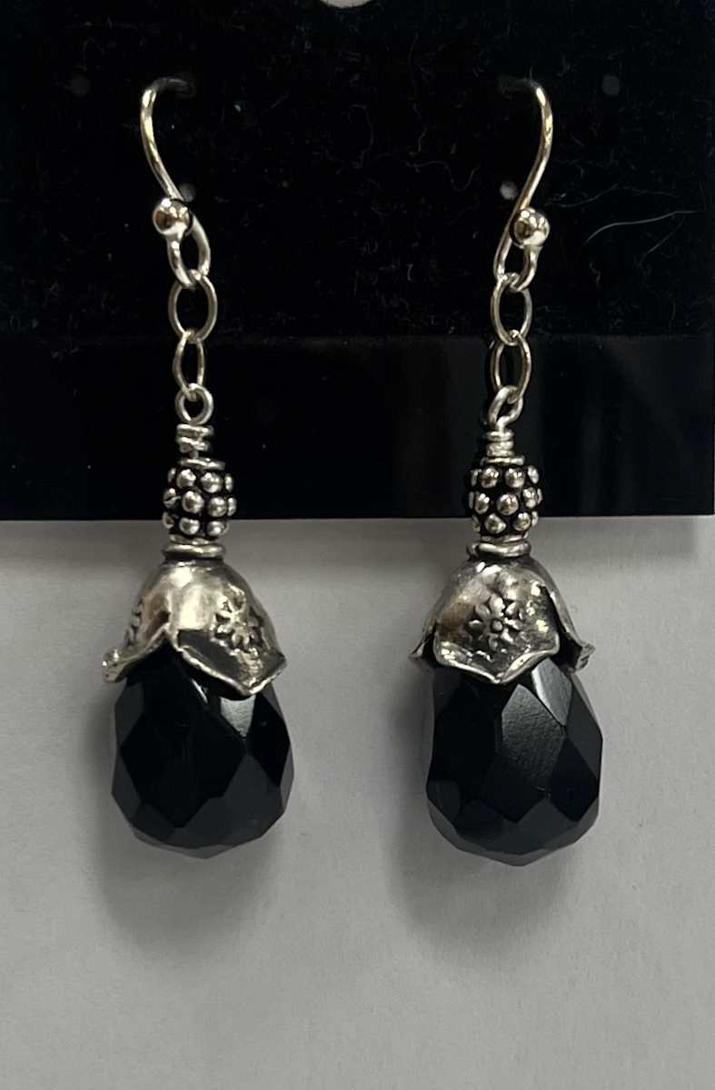 #1303 Onyx with Sterling by Sue Broadway, Image 2.