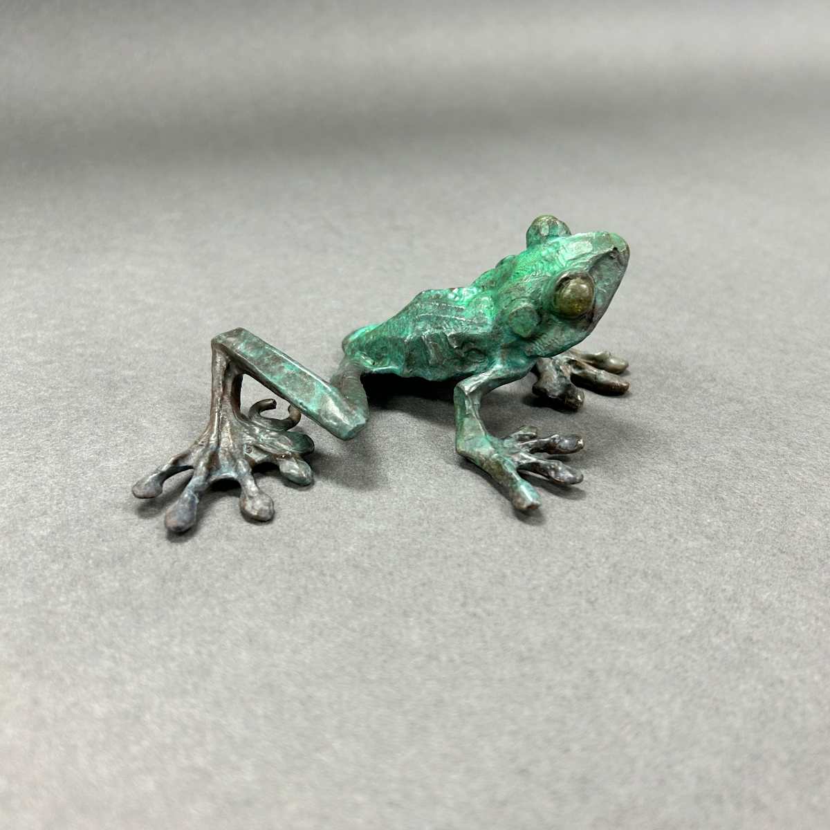 Frog B by Dan Chen, Image 1.
