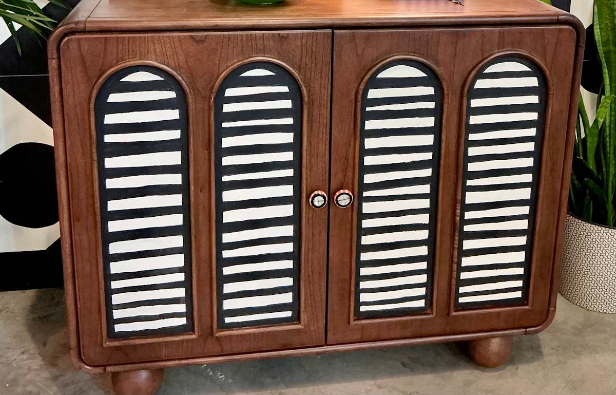 Sideboard 