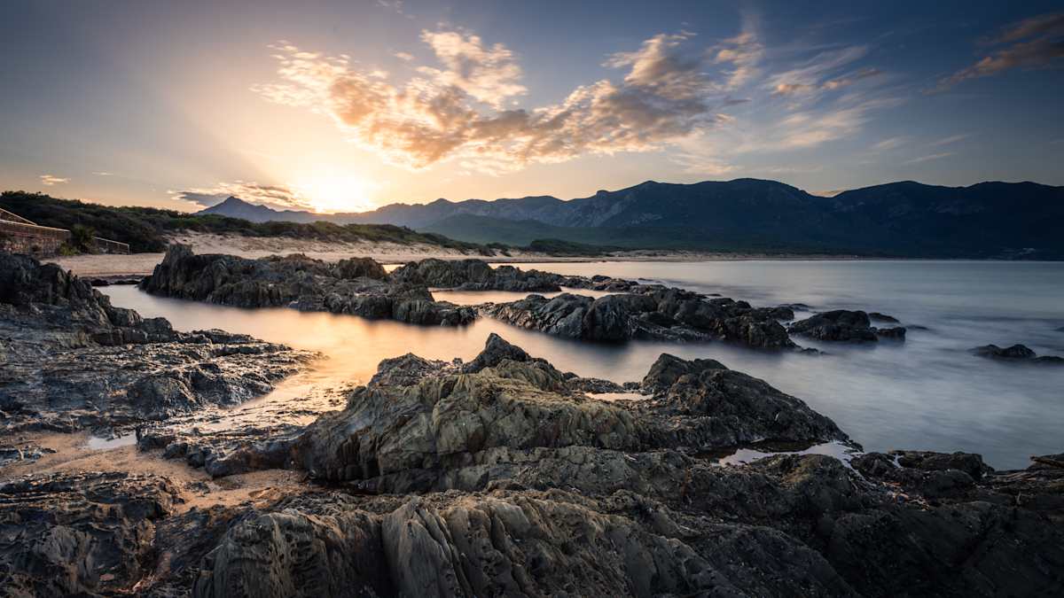 Buggerru - Matching Shapes by Juan Matorras 