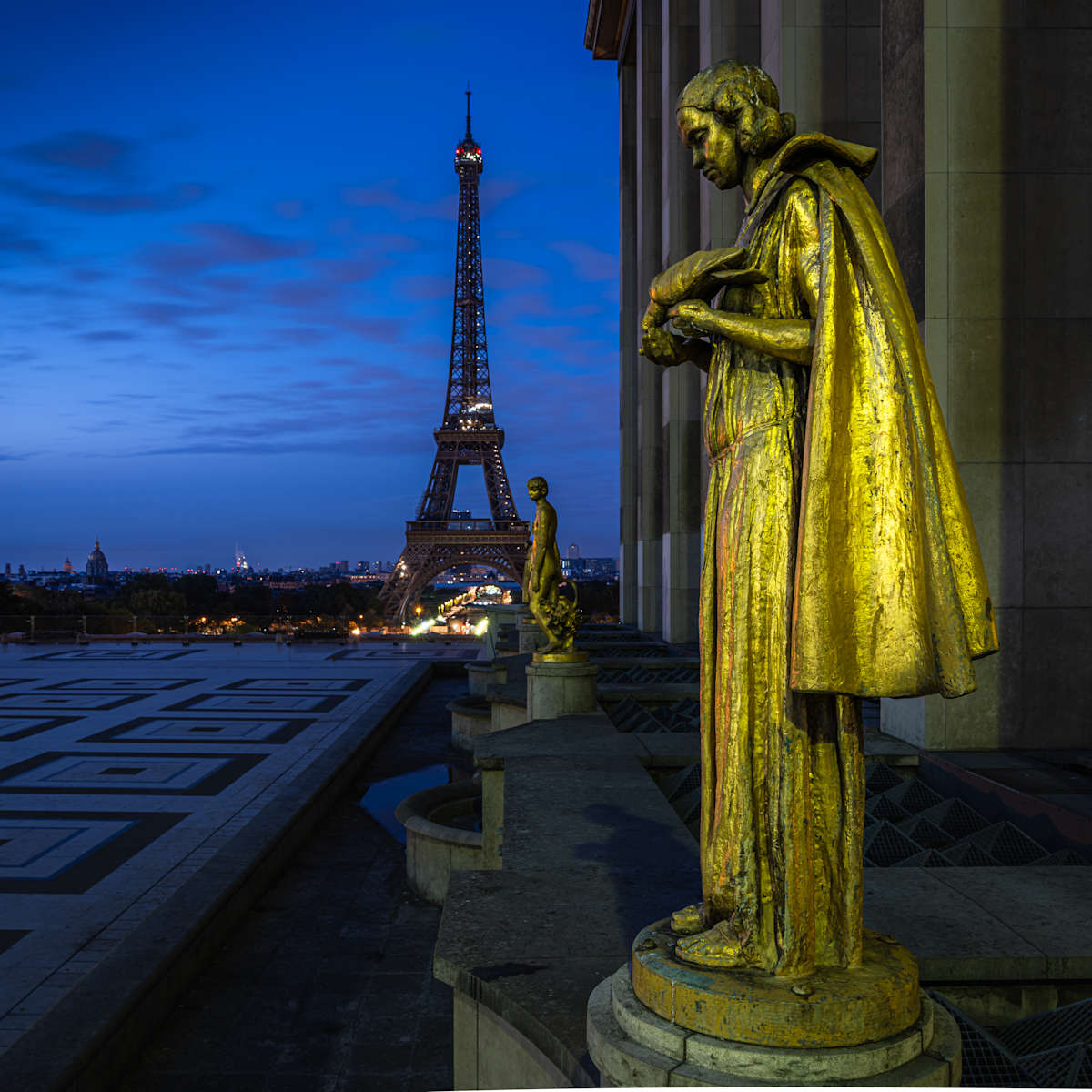 Paris - Tranquility at Trocadero by Juan Matorras 