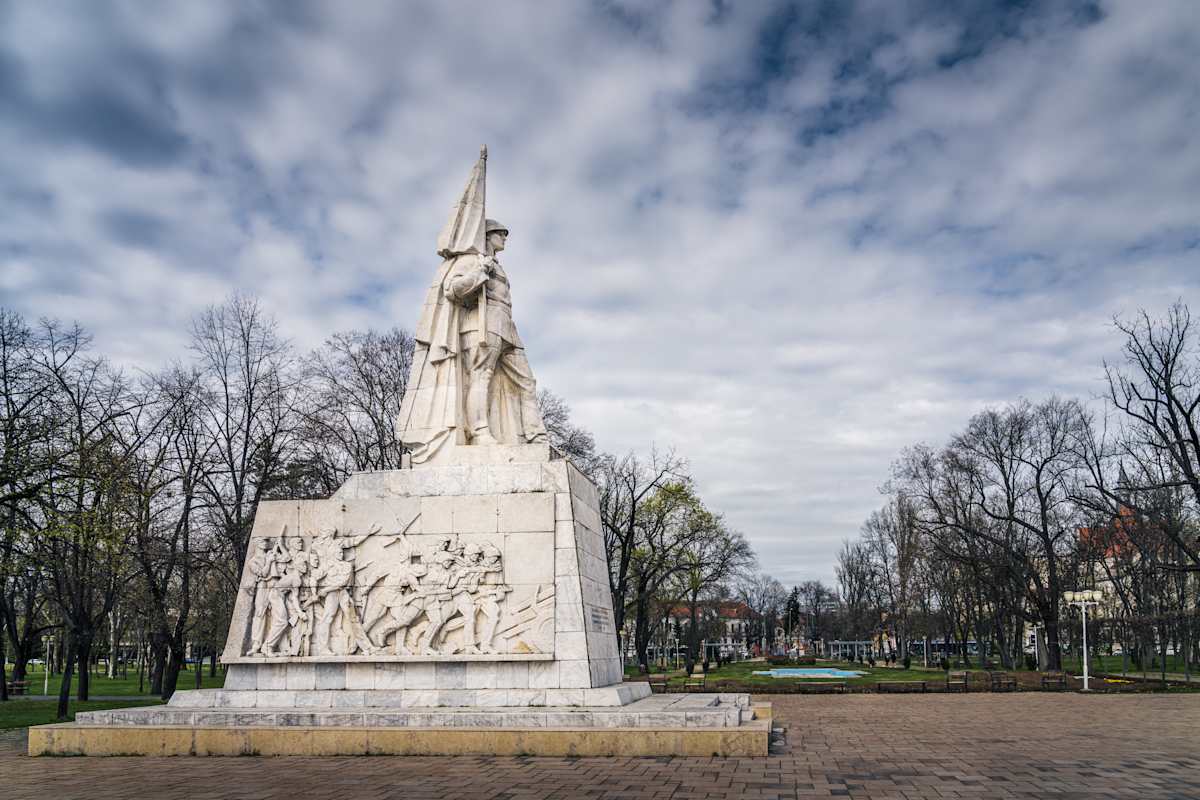 Timisoara - The Courage of Soldiers in Stone by Juan Matorras 