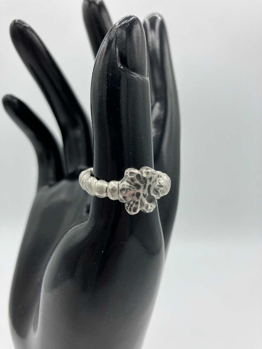 Flower Ring by Eden Handley 