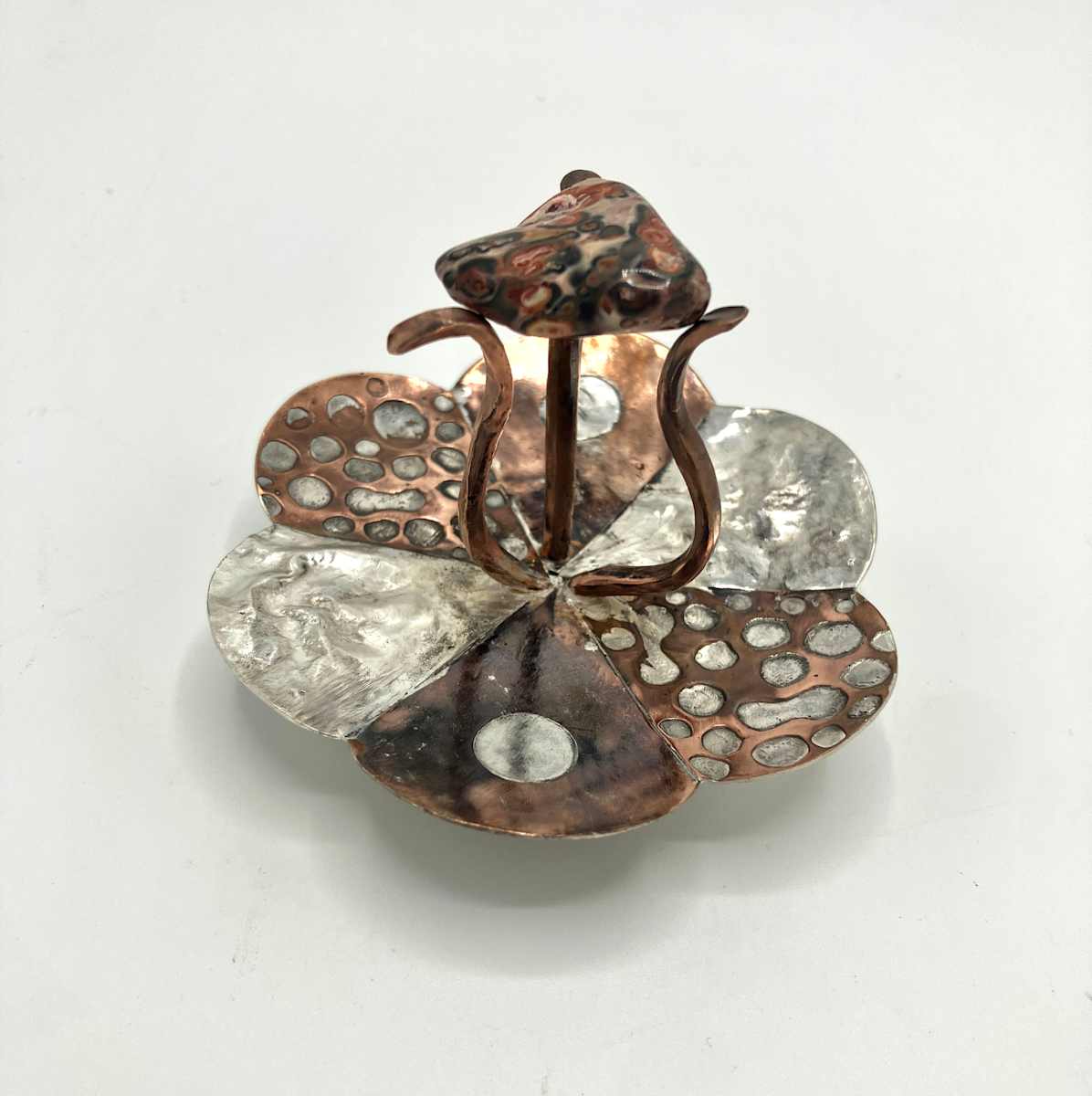 Jasper Flower by Eden Handley 