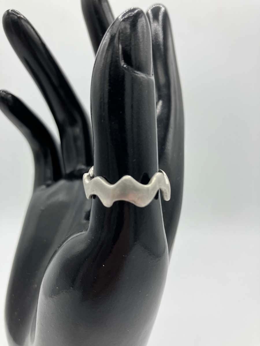 Wavy Ring by Eden Handley 