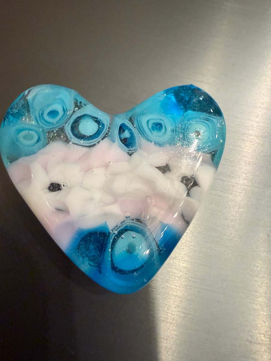 Magnet Pocket Heart 2” Blue White Pink by Candice Treat Murphy, Image 5.