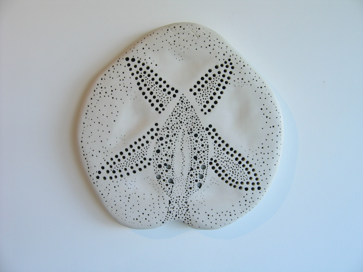 White Works - Heart Urchin . .  (08052) by Liz McAuliffe 