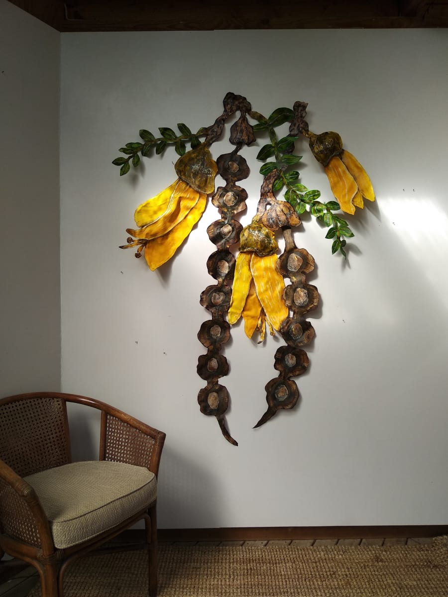 Kowhai Branch - Canvas Wire Sculpture  ..  (21585) 