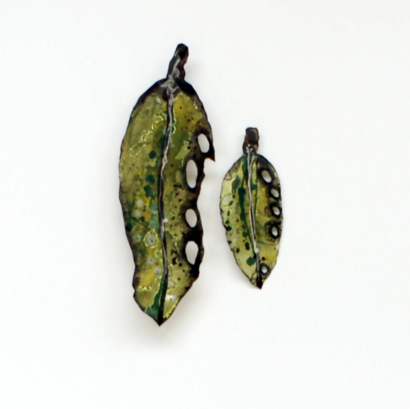 Pohutukawa Pair . 433 by Liz McAuliffe 