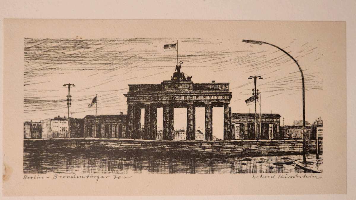 Berlin - Brandenberger Tor by Erhard Kirschstein  Image: Depiction of Brandenburger Tor behind the Berlin Wall.