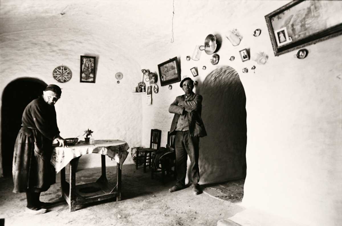 Cave Home, Parallena, Spain by Peter Menzel, Image 1.