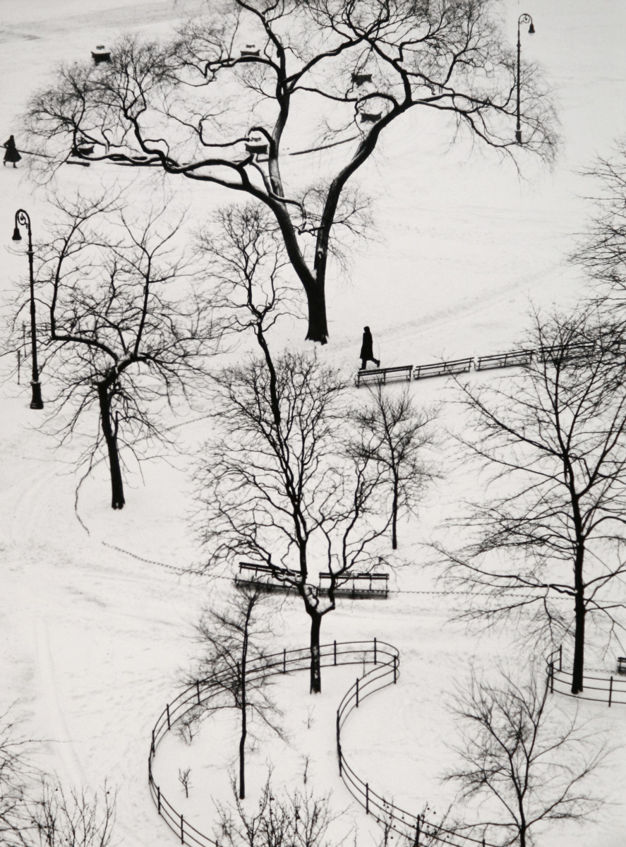 Washington Square, Winter by André Kertész  Image: Printer Igor Bakht

1954, printed ca. 1978