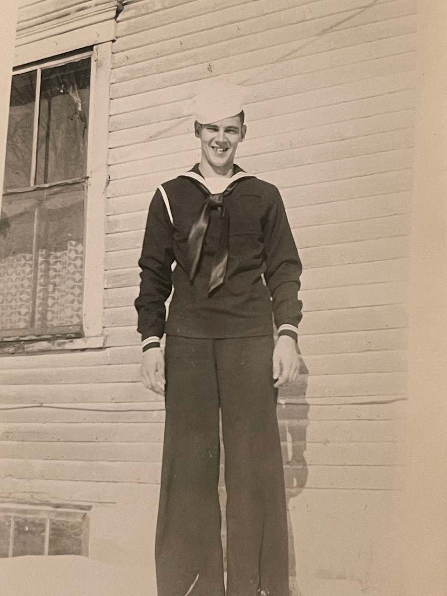 Smiling Sailor, Image 3.