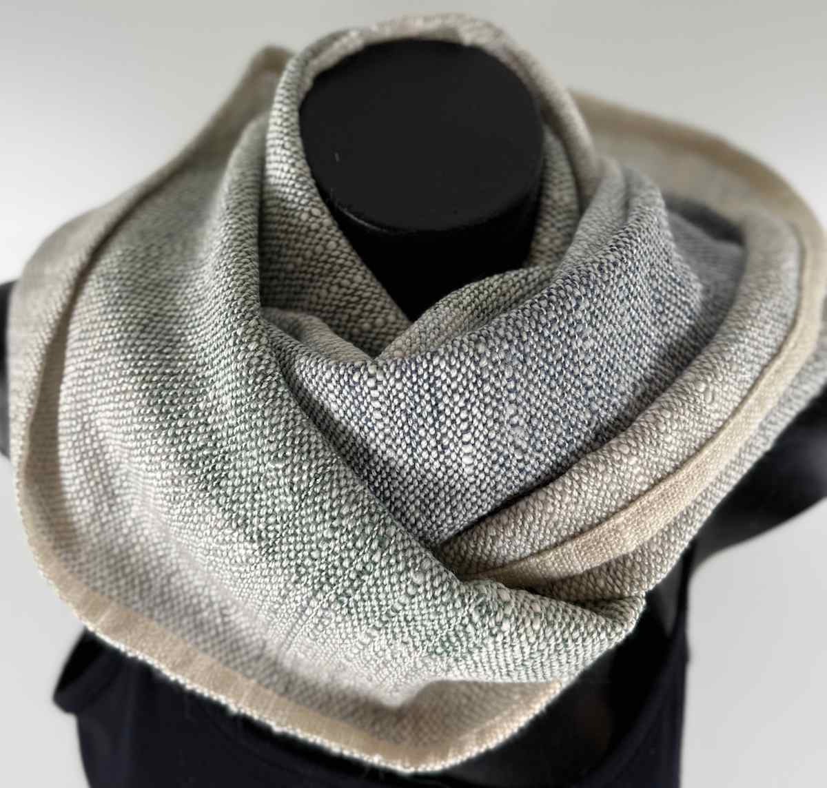 Cowl by Kjerstin Bjelland 