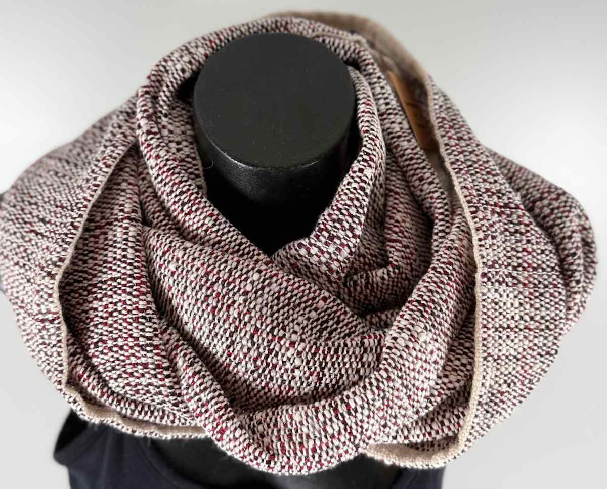 Cowl by Kjerstin Bjelland 