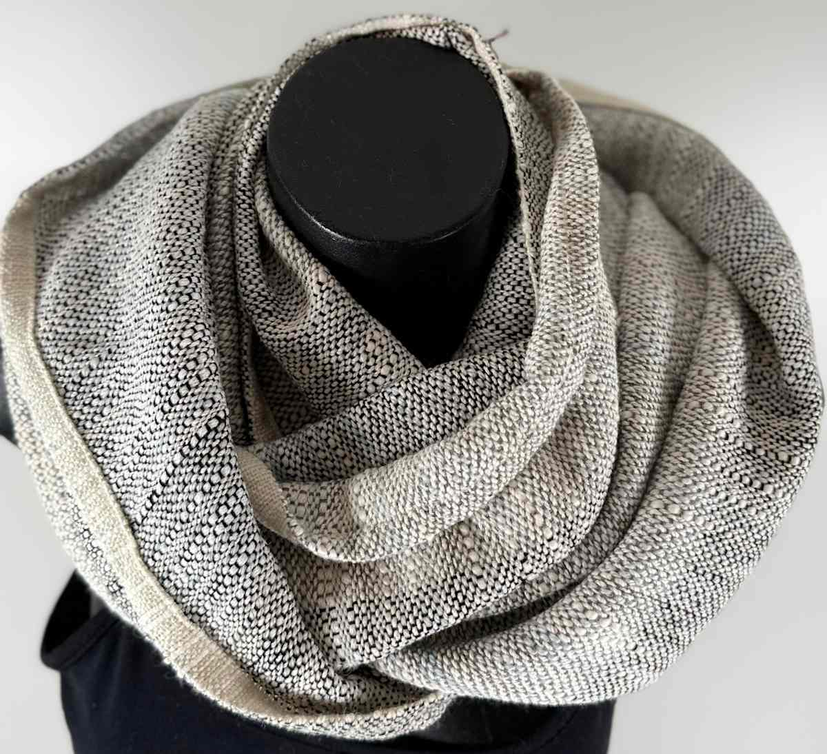 Cowl by Kjerstin Bjelland 