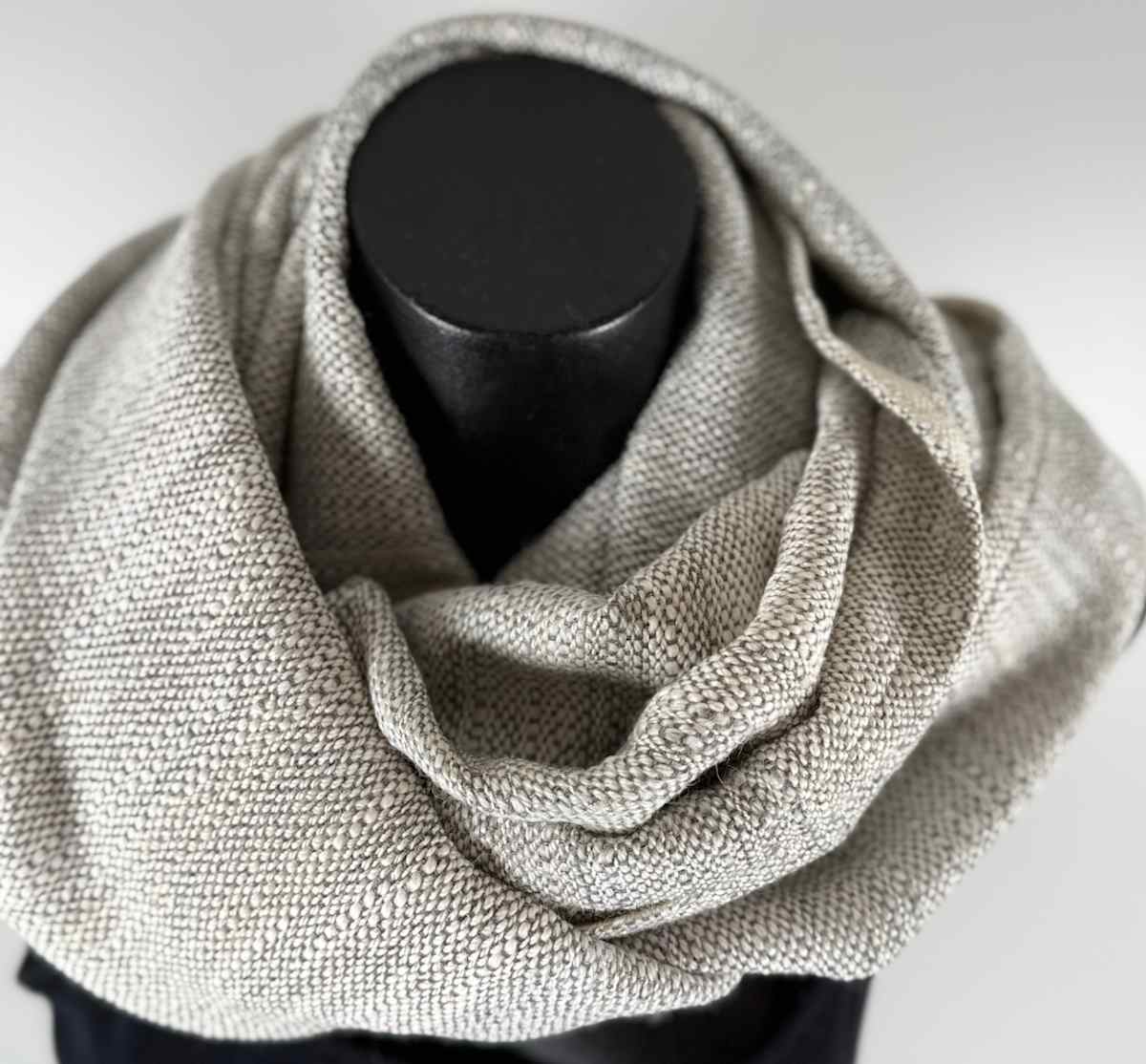 Cowl by Kjerstin Bjelland 