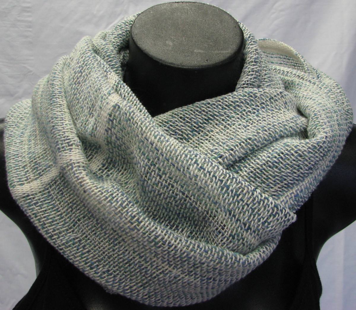 Cowl by Kjerstin Bjelland 