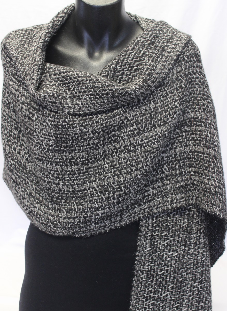 Shawl by Kjerstin Bjelland 