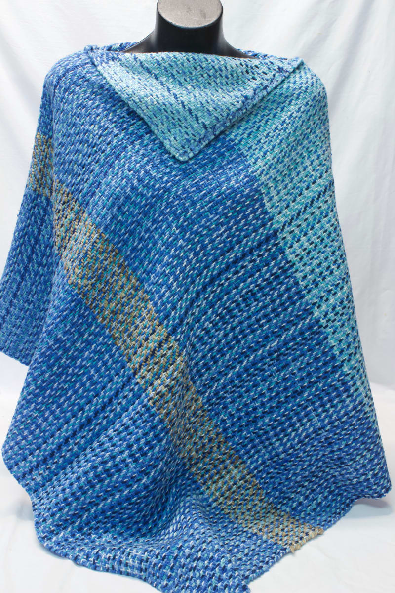 Poncho by Kjerstin Bjelland 